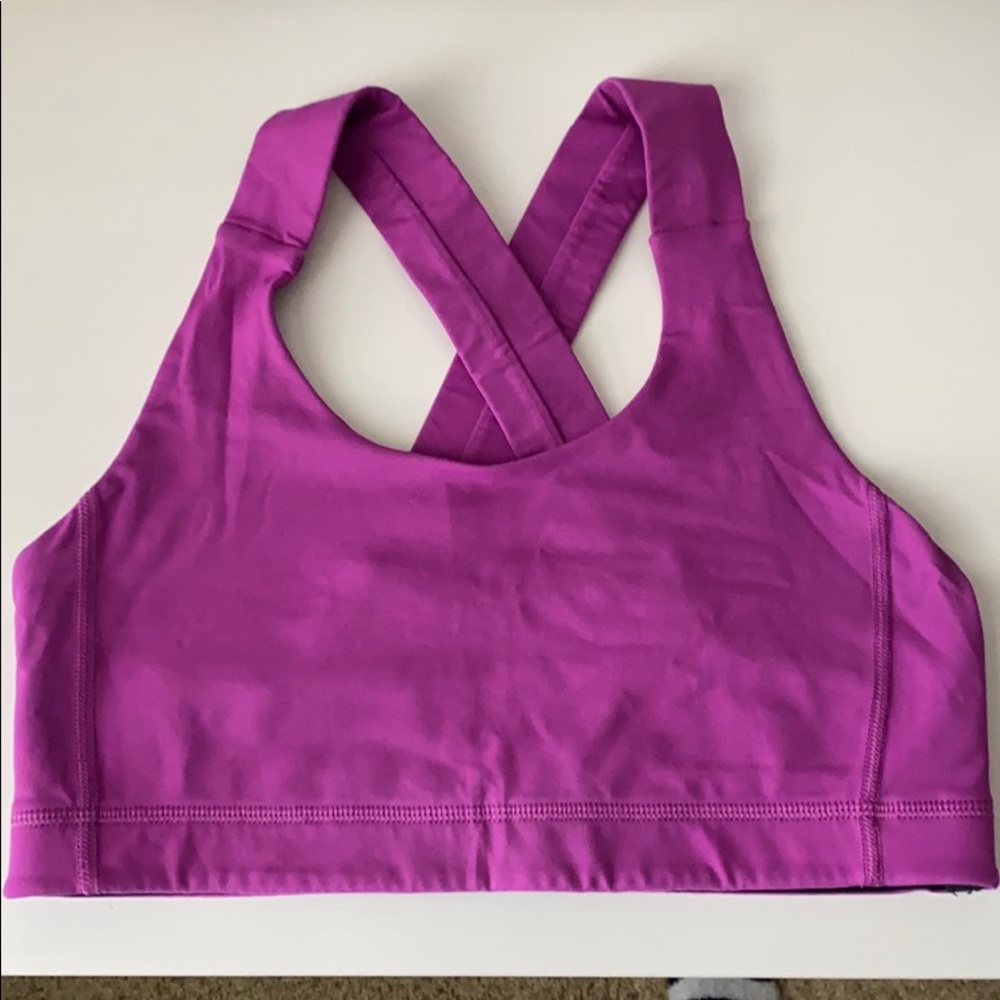 Lululemon bra size 8